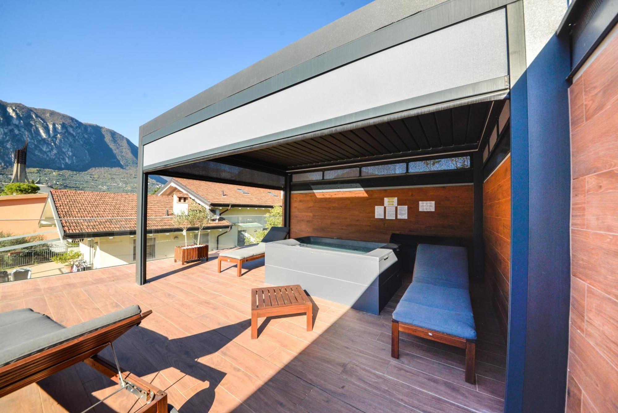 Garda Family & Solarium Leilighet Riva del Garda Eksteriør bilde