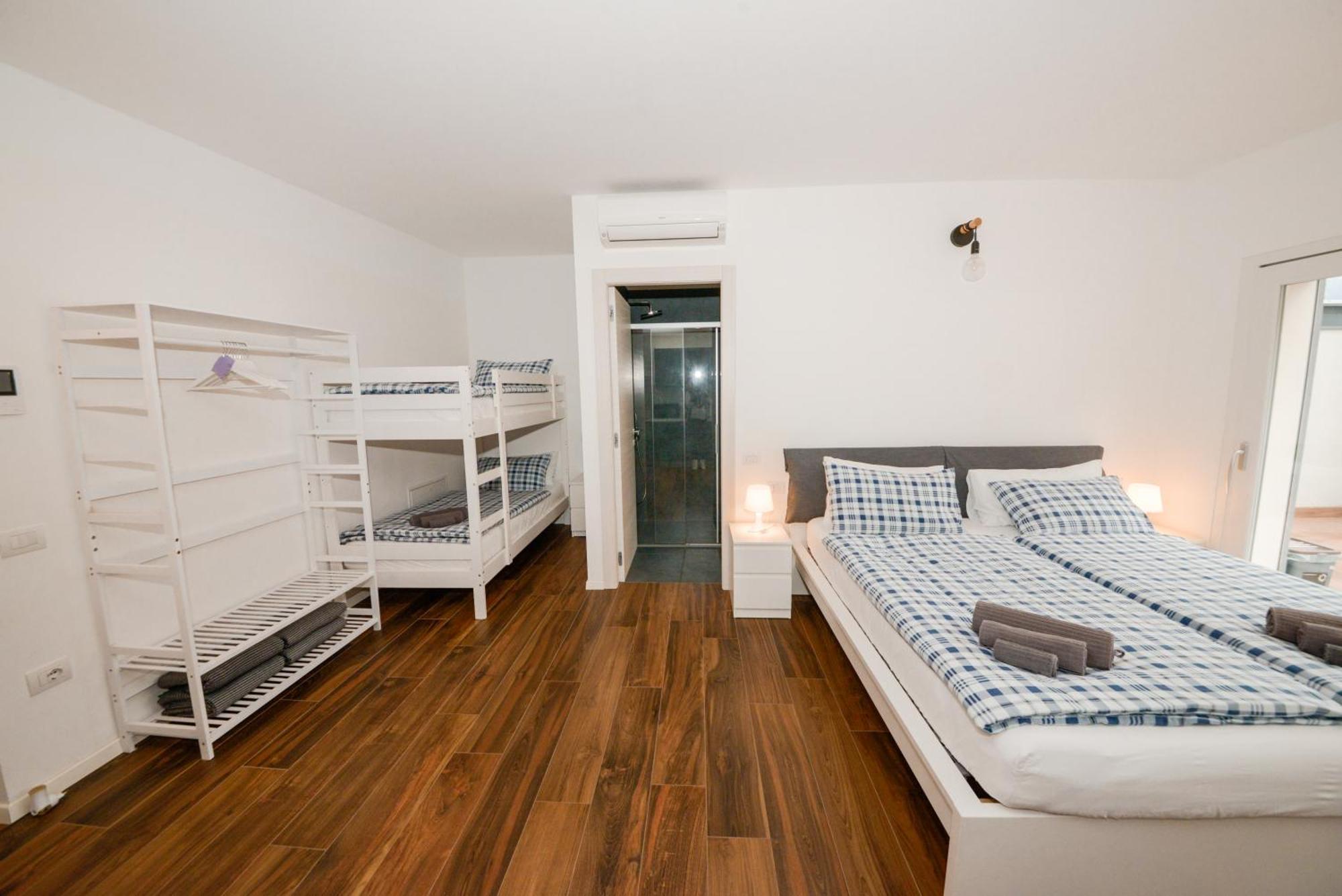 Garda Family & Solarium Leilighet Riva del Garda Eksteriør bilde