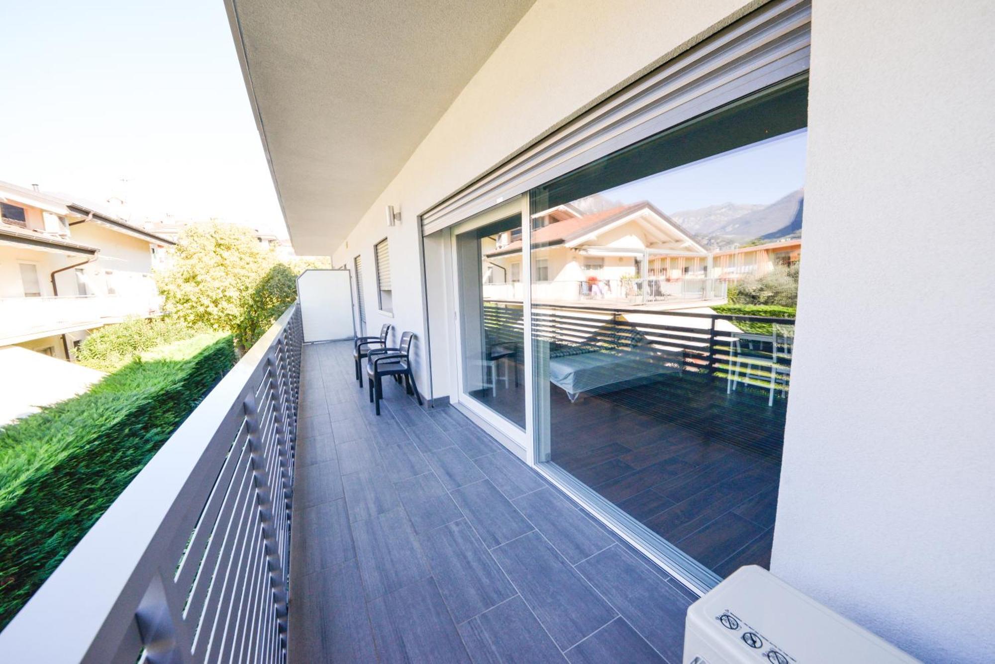Garda Family & Solarium Leilighet Riva del Garda Eksteriør bilde